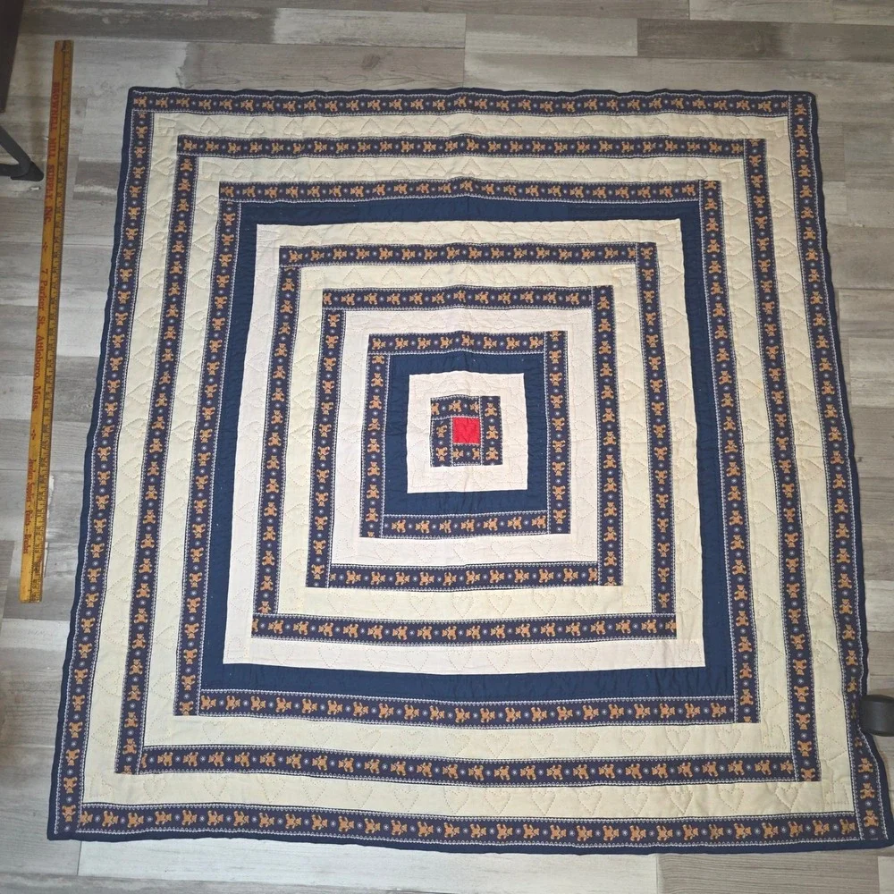 Vintage 1988 Handmade Teddy Bear Heart Baby Quilt‎ NM State Fair Winner 36x36